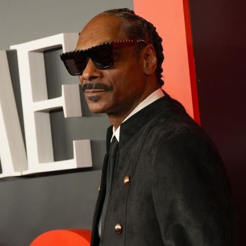 Snoop Dogg Shares How He Supports His Wife Is Strip Club August 22 2025