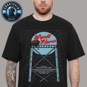 Wyatt Flores With The Brudi Brothers At Washington State University In Pullman WA On September 5 2025 Unisex T-Shirt